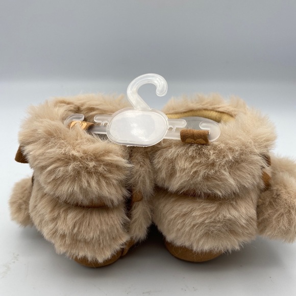 Stepping Stones Sz 1 (0-3mo)Brown Furry Baby Boots Moccasins Faux Suede Pom Poms - Picture 4 of 9